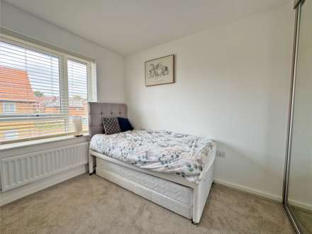 Millside Way, Royton, Image 4