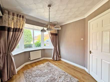 Ballard Way, Oldham, Image 4