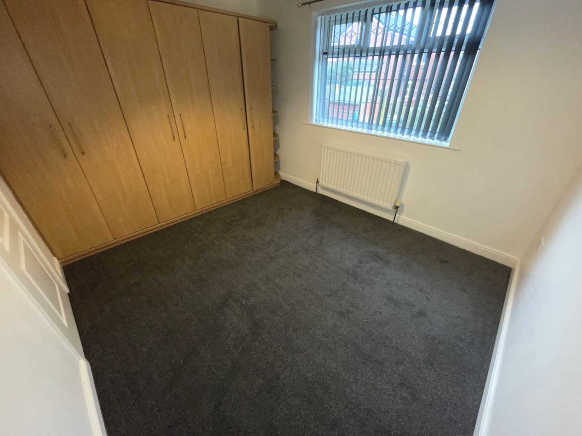 Angela Avenue, Royton, Image 11