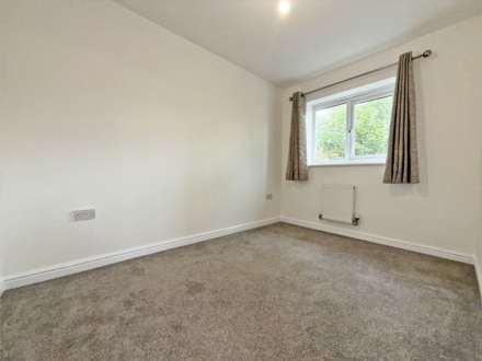 St Ambrose Road, Oldham, Image 7