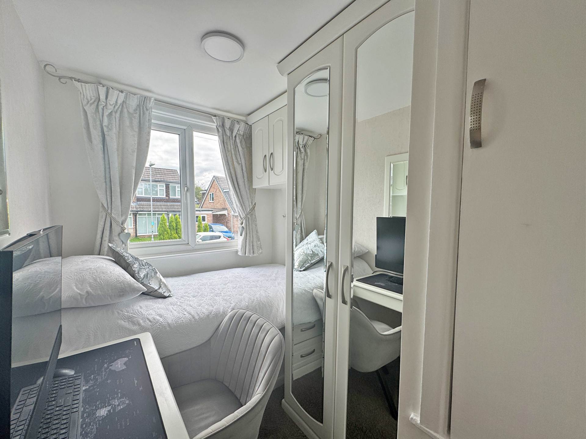 Cornish Way, Royton,Heyside, Image 10