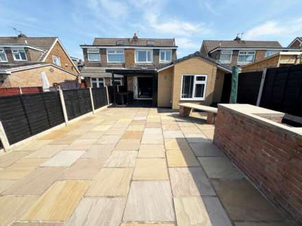 Cornish Way, Royton,Heyside, Image 19
