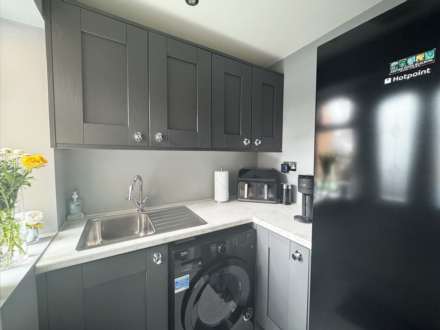 Cornish Way, Royton,Heyside, Image 21