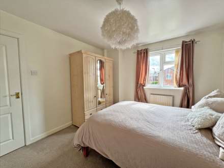 Albion Gardens Close, Royton, Oldham, Image 16
