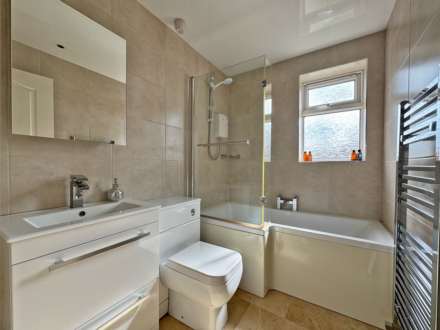 Albion Gardens Close, Royton, Oldham, Image 22