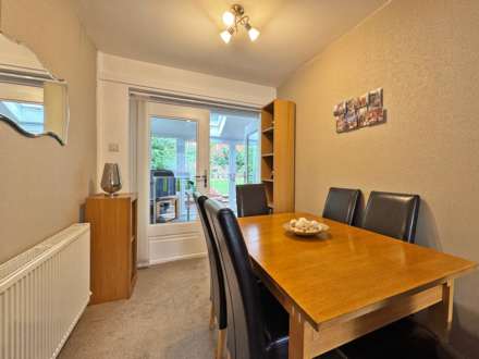 Westcott Grove, Royton, Oldham, Image 4