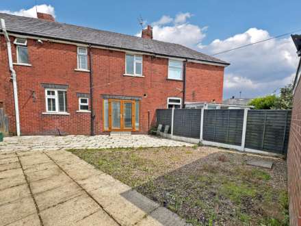 Moor Street, Shaw, Image 11