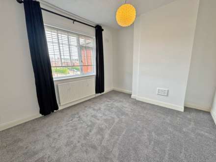 Moor Street, Shaw, Image 7