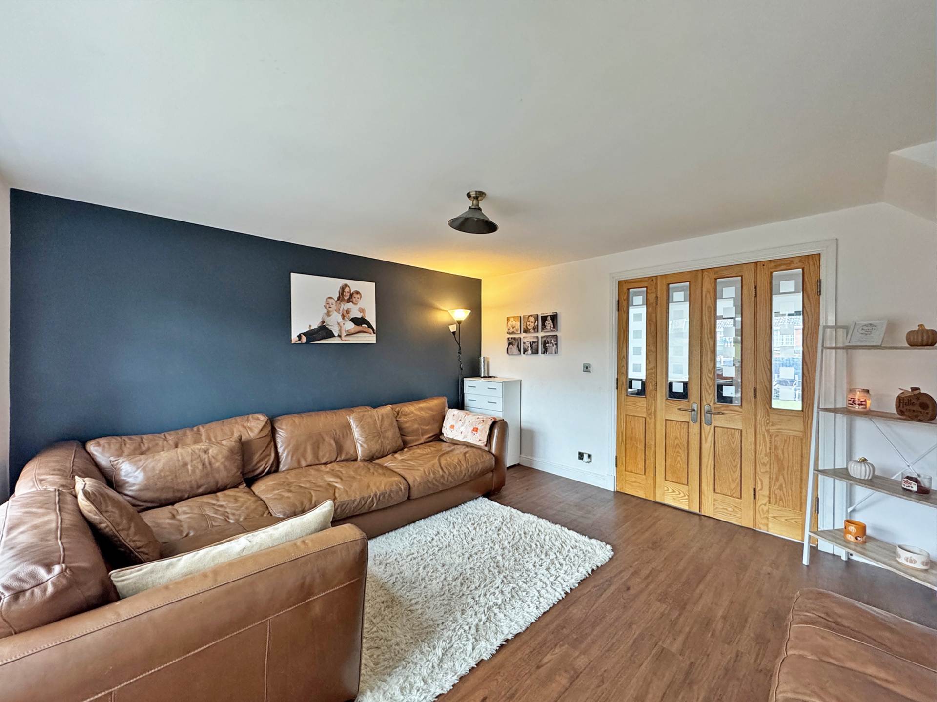 Camberwell Way, Royton, Oldham, Image 3