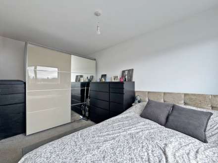 Camberwell Way, Royton, Oldham, Image 9