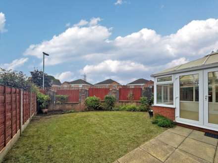 Albion Gardens Close, Royton, Oldham, Image 24