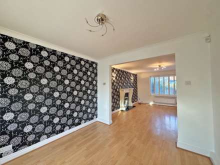 Albion Gardens Close, Royton, Oldham, Image 3