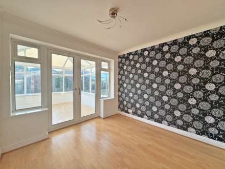 Albion Gardens Close, Royton, Oldham, Image 5