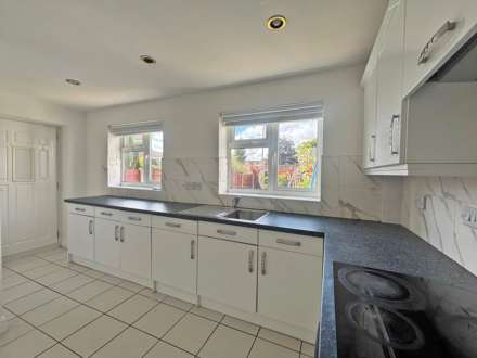 Albion Gardens Close, Royton, Oldham, Image 7