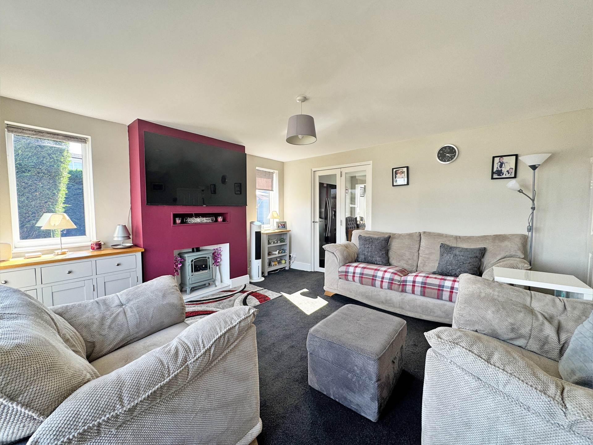 Coverdale Avenue, Royton, Image 4