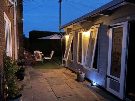 Coverdale Avenue, Royton, Image 24