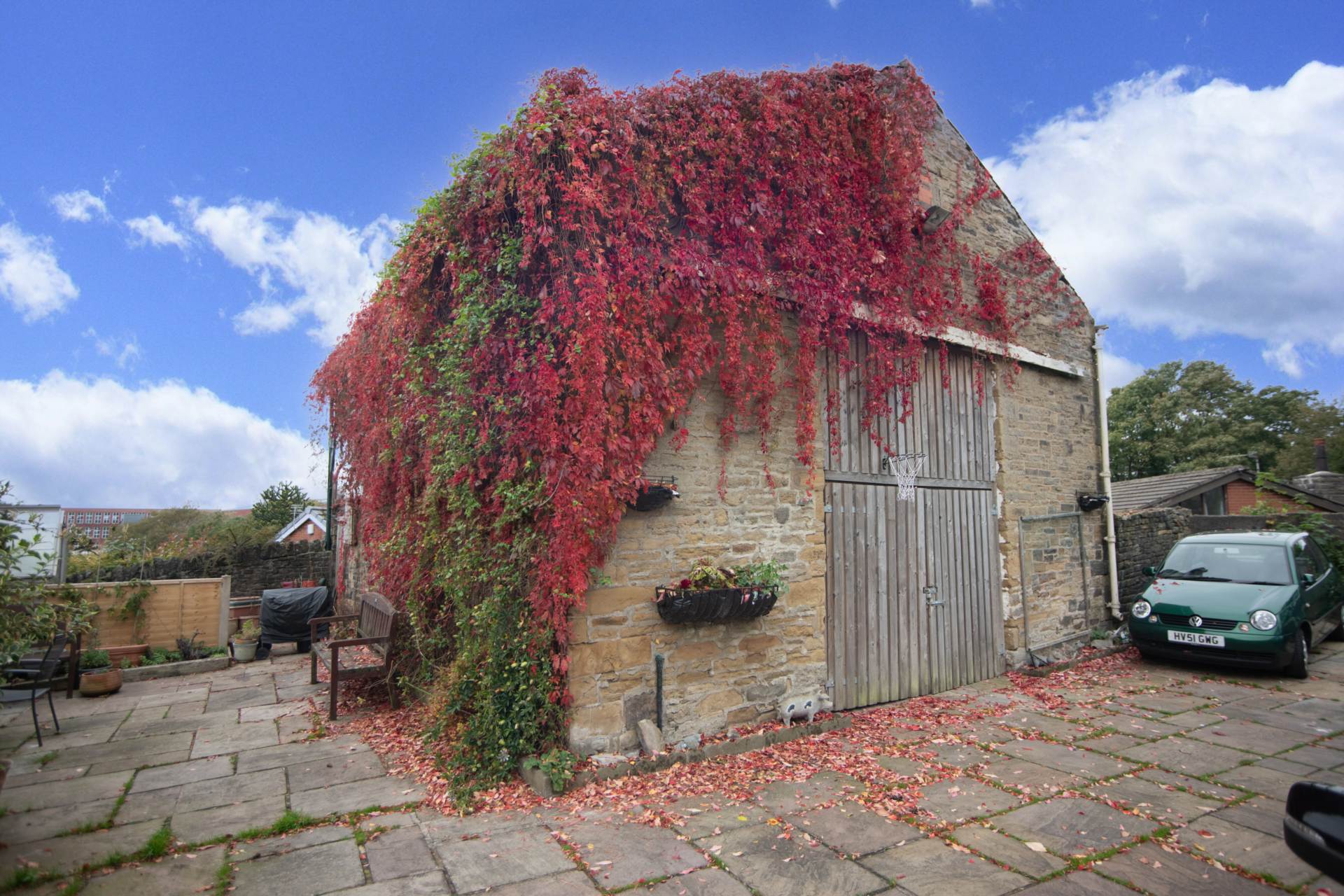 Clough Mount, Shaw, Image 2