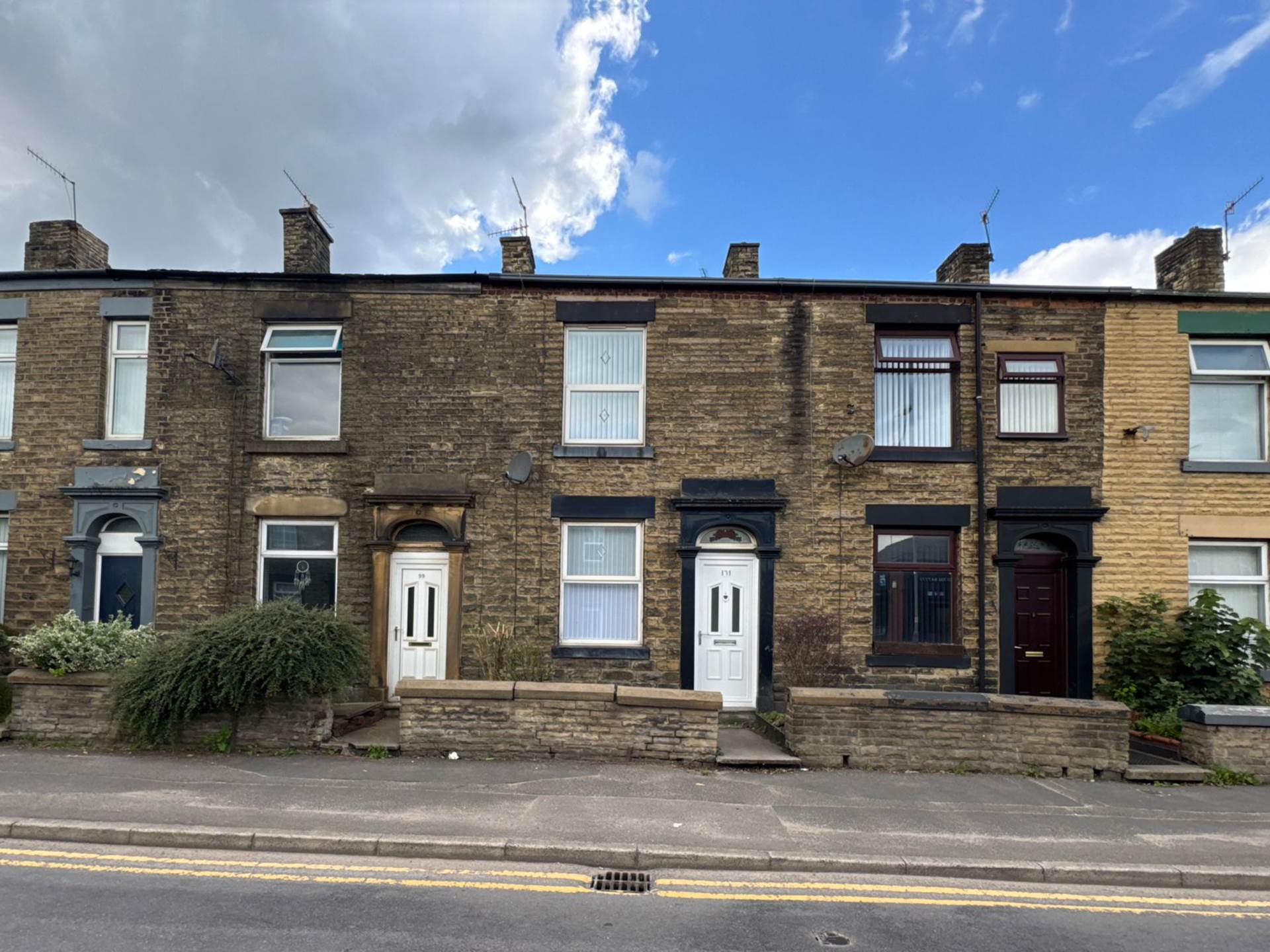 Milnrow Road, Shaw, Image 1