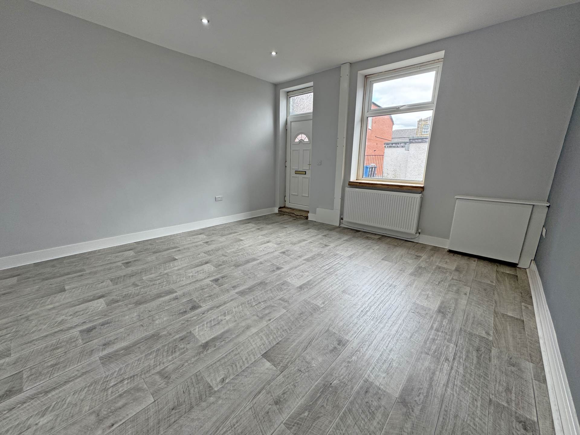 Lyon Street, Shaw, Image 3