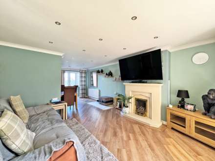 Bransdale Avenue, Royton, Image 2