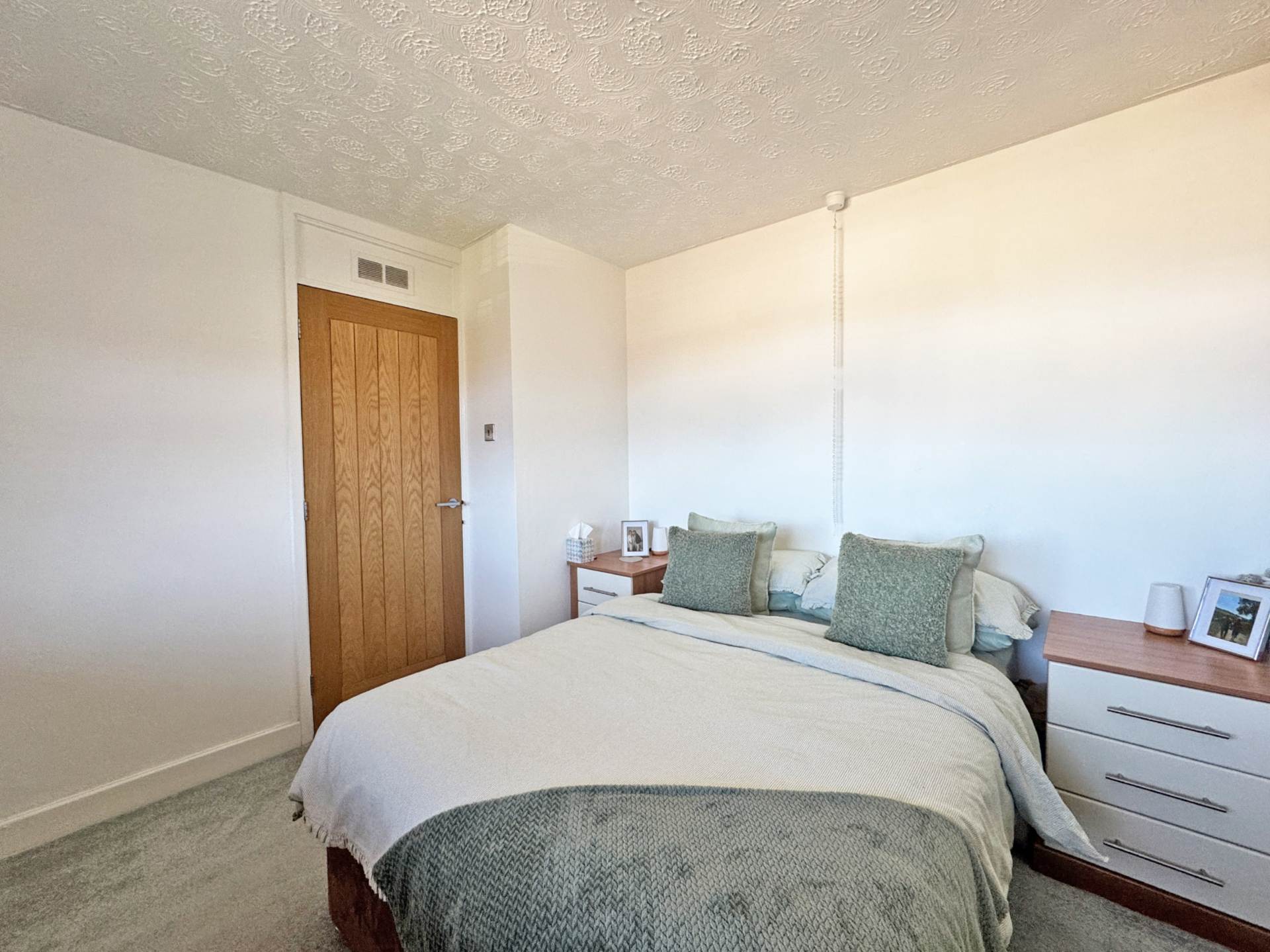 Wells Road, Sholver, Image 13