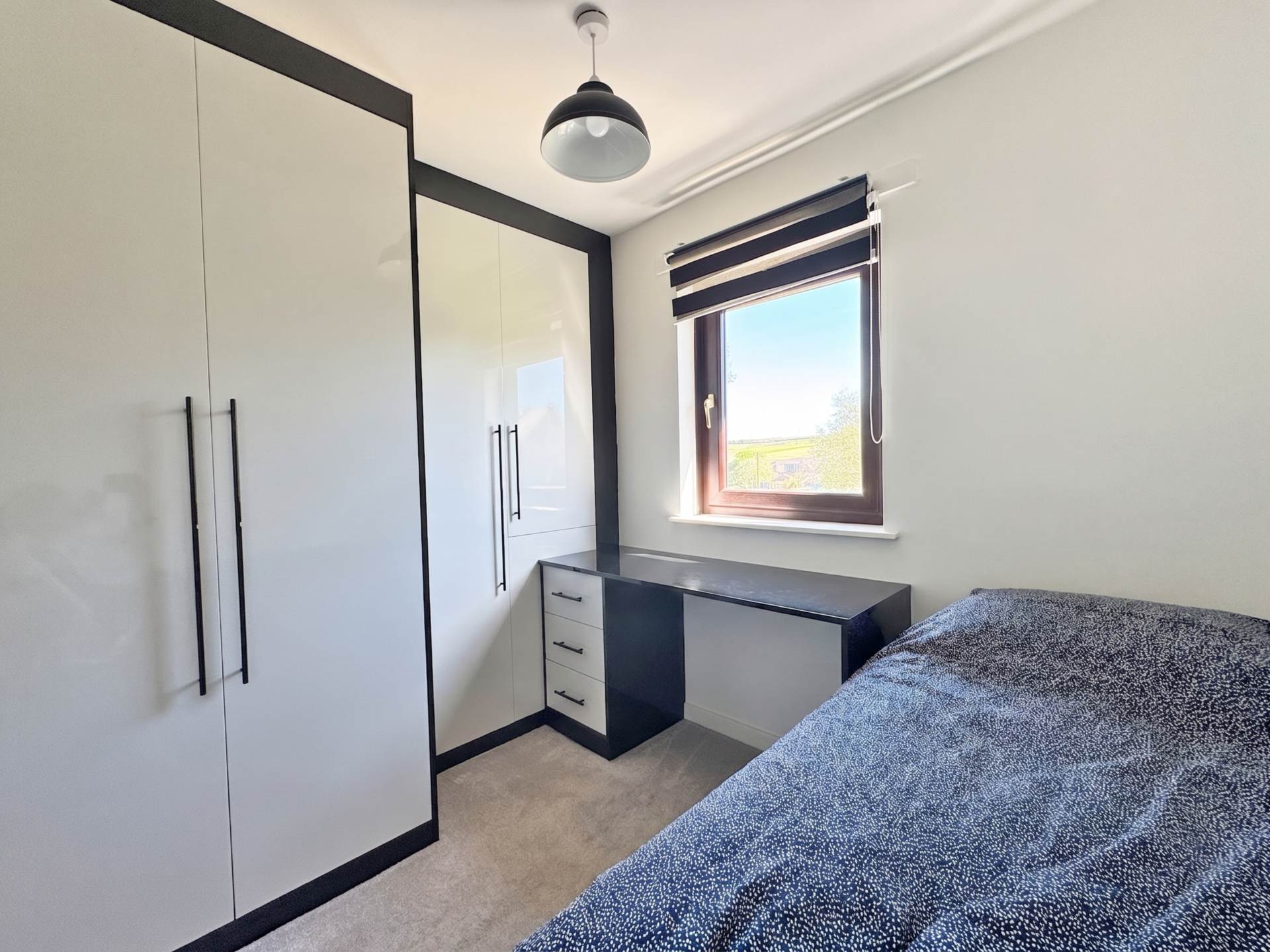 Wells Road, Sholver, Image 14