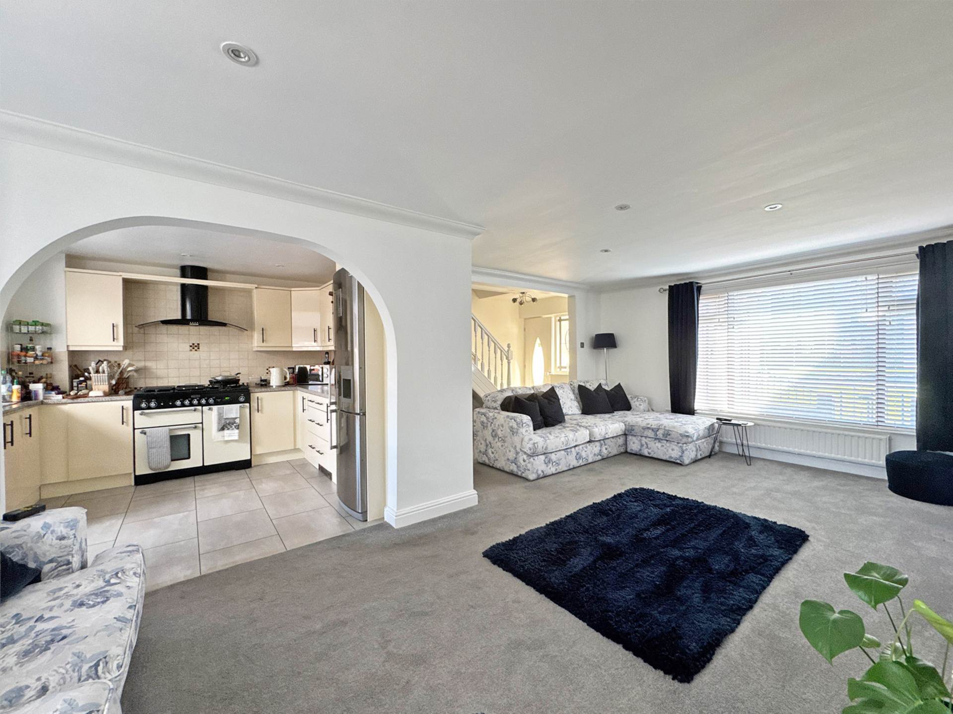 Wells Road, Sholver, Image 2
