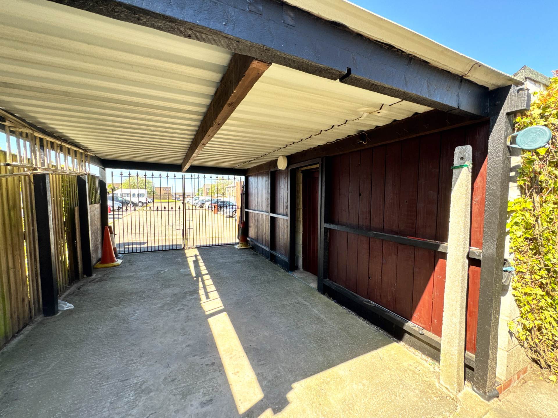 Wells Road, Sholver, Image 20