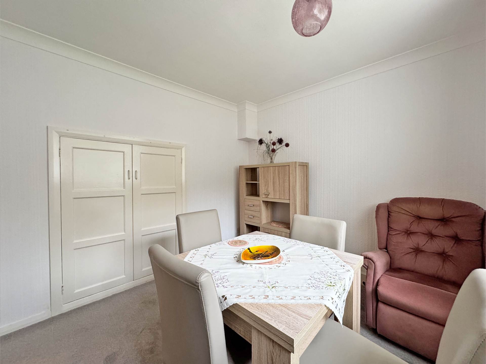 Derwent Drive, Shaw, Image 10