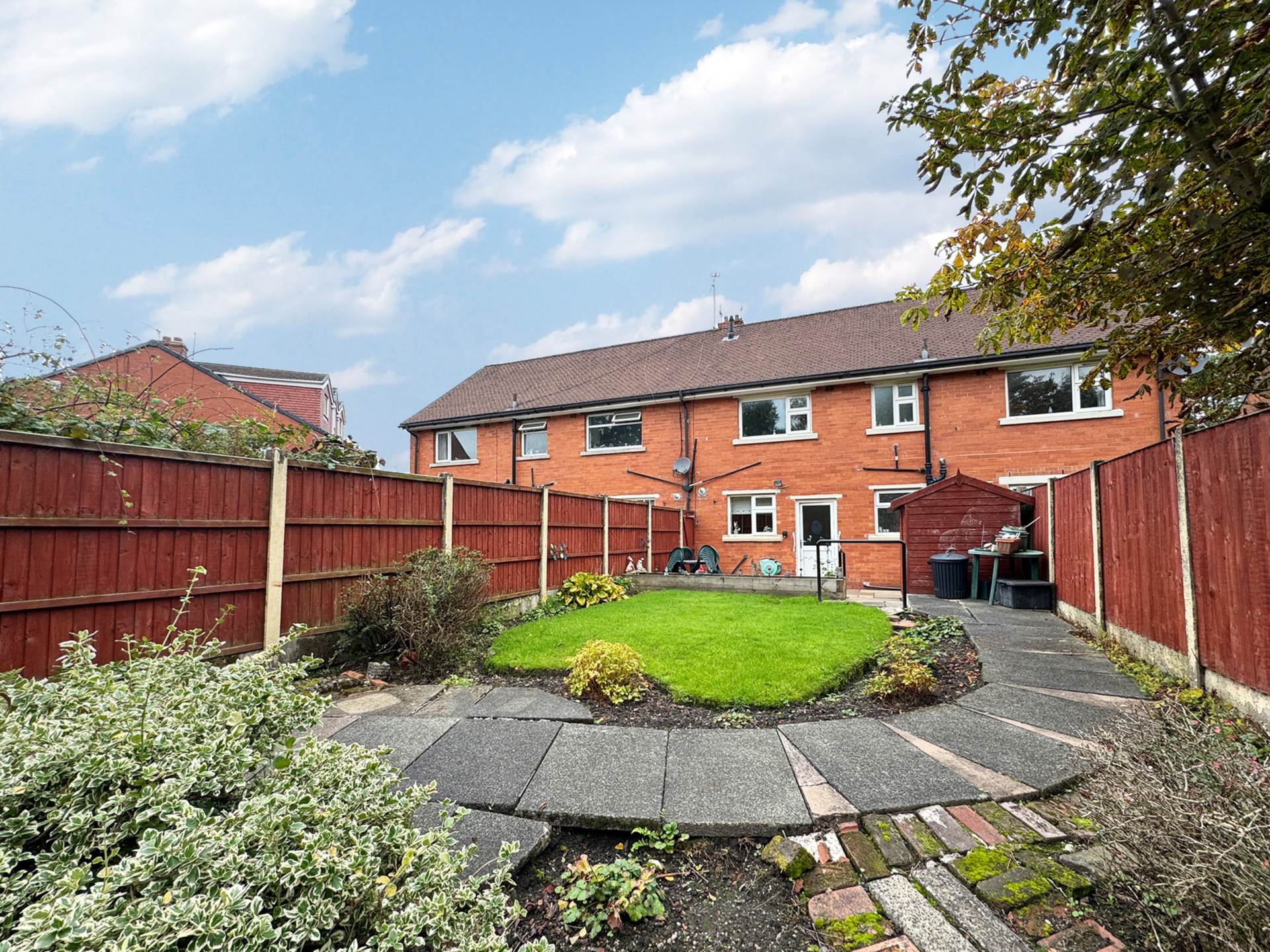 Derwent Drive, Shaw, Image 2