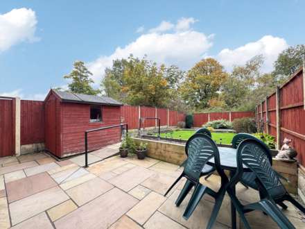 Derwent Drive, Shaw, Image 12