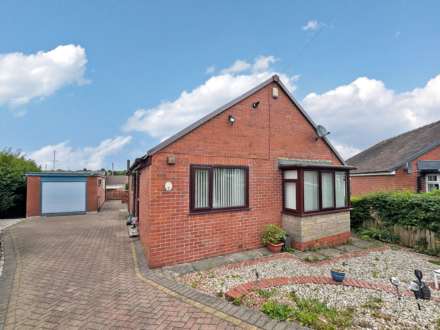 Clevelands Close, High Crompton, Image 1