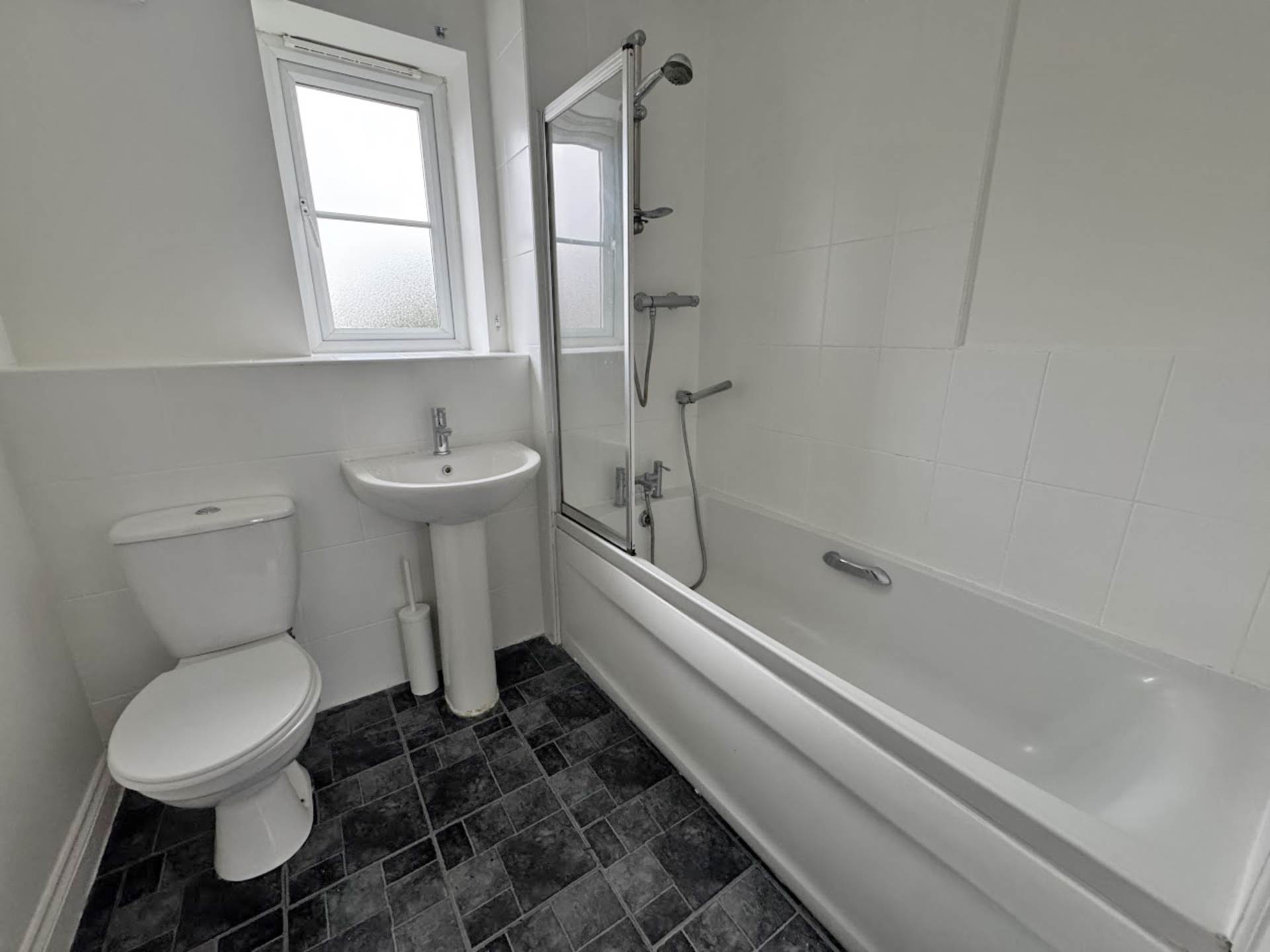 Rosebay Close, Royton, Image 11