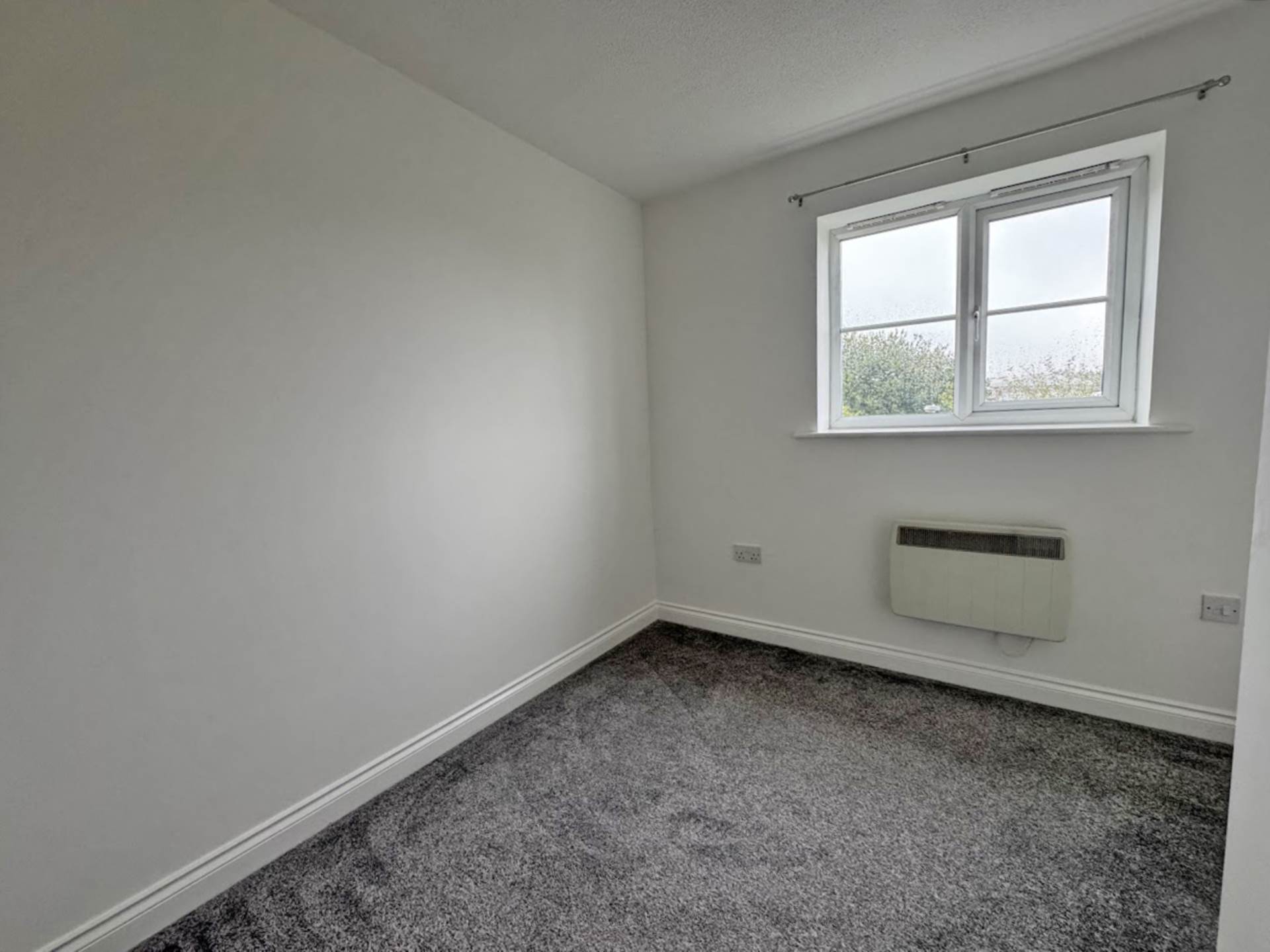 Rosebay Close, Royton, Image 8