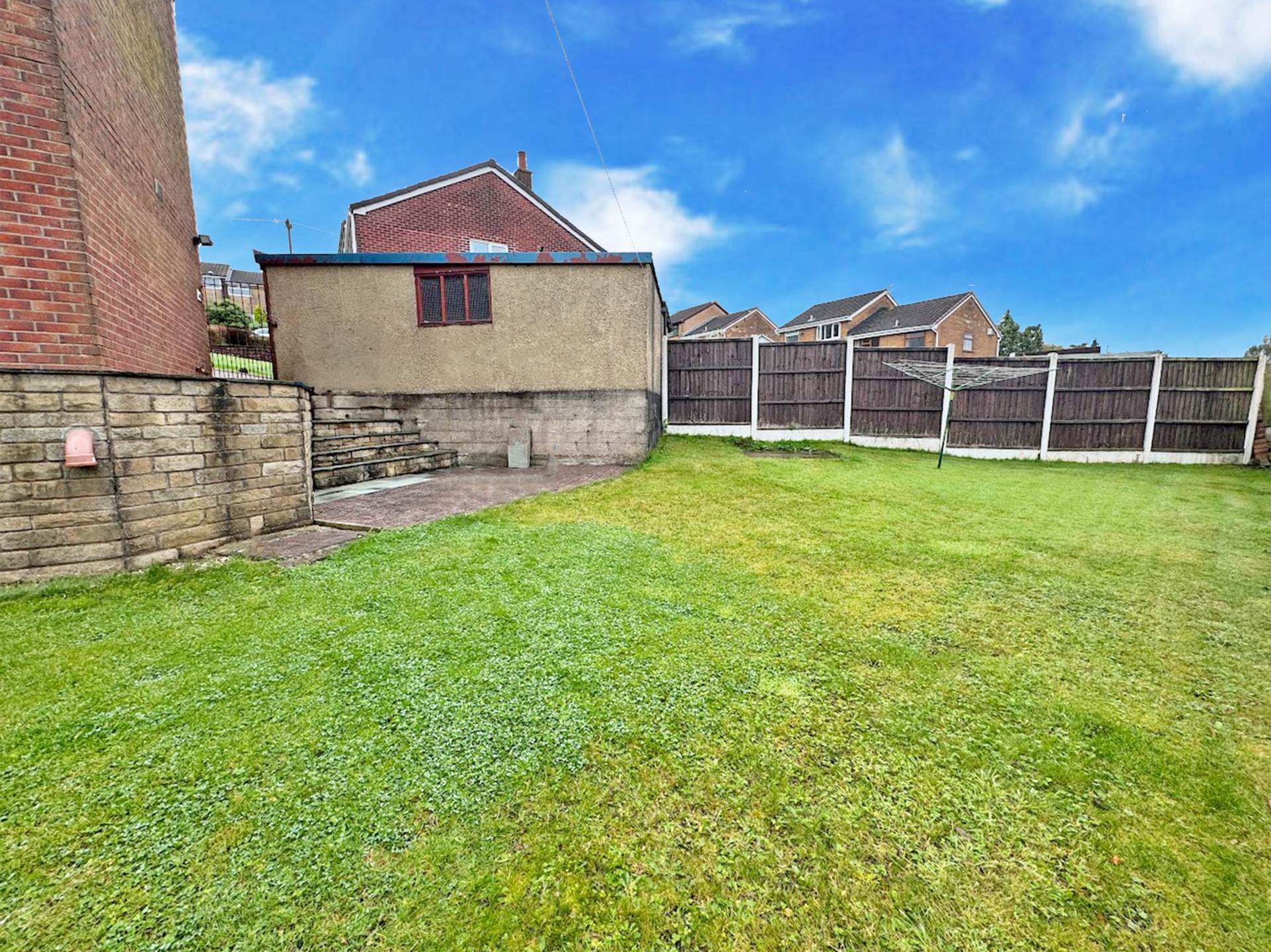 Lindsay Close, Moorside, Oldham, Image 22