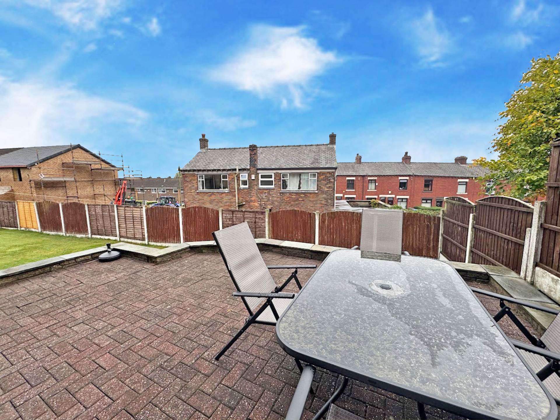 Lindsay Close, Moorside, Oldham, Image 23