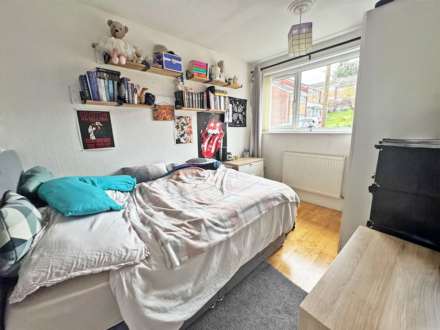 Lindsay Close, Moorside, Oldham, Image 16