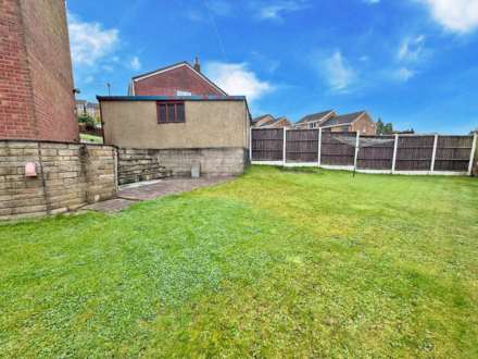 Lindsay Close, Moorside, Oldham, Image 22