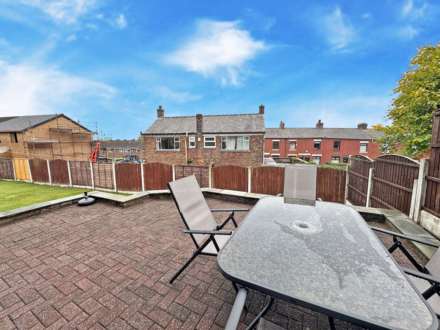 Lindsay Close, Moorside, Oldham, Image 23
