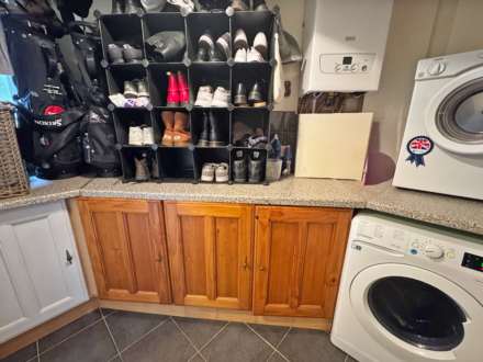 Lindsay Close, Moorside, Oldham, Image 8