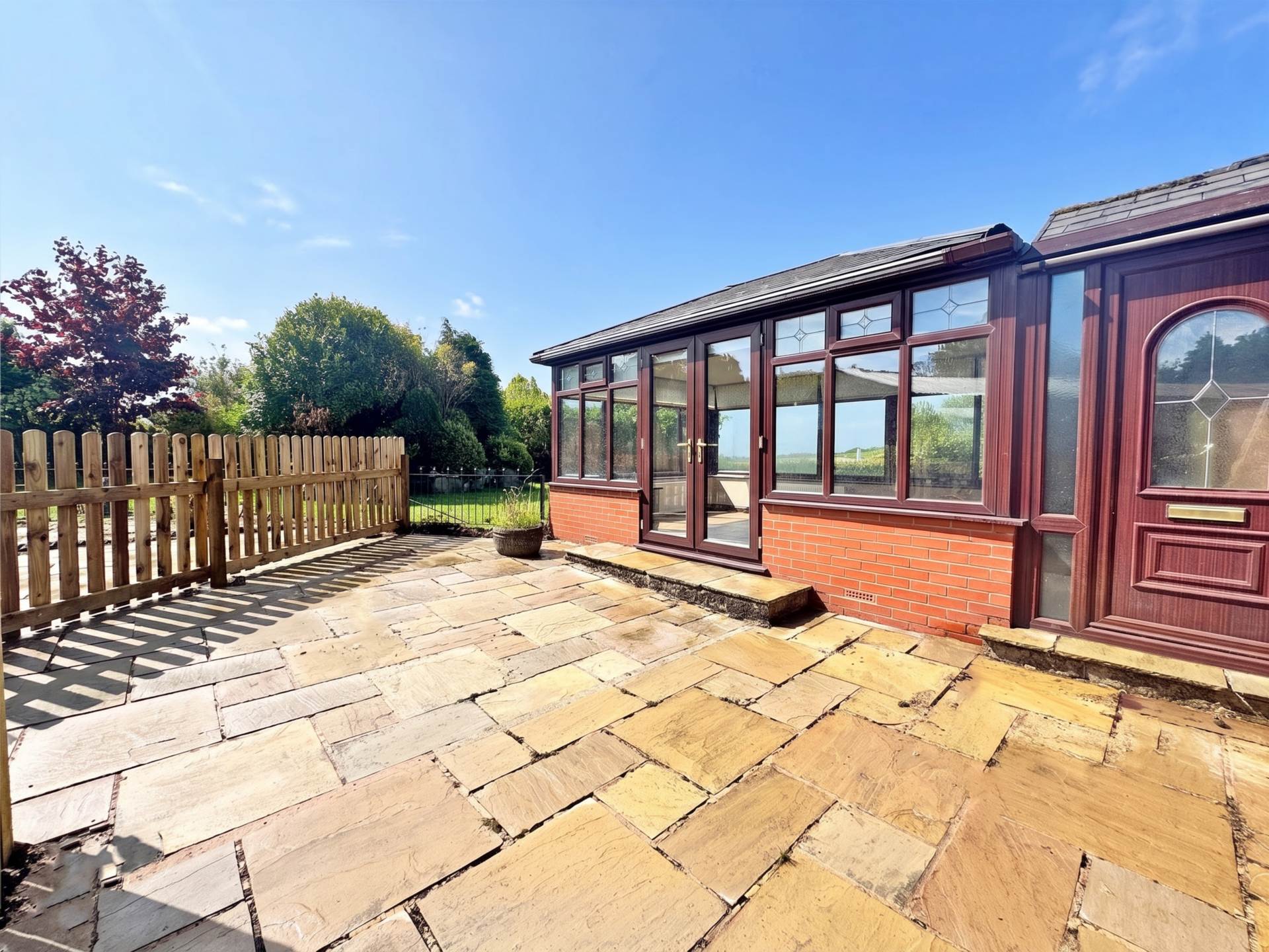 Thornham Road, Royton, Image 19