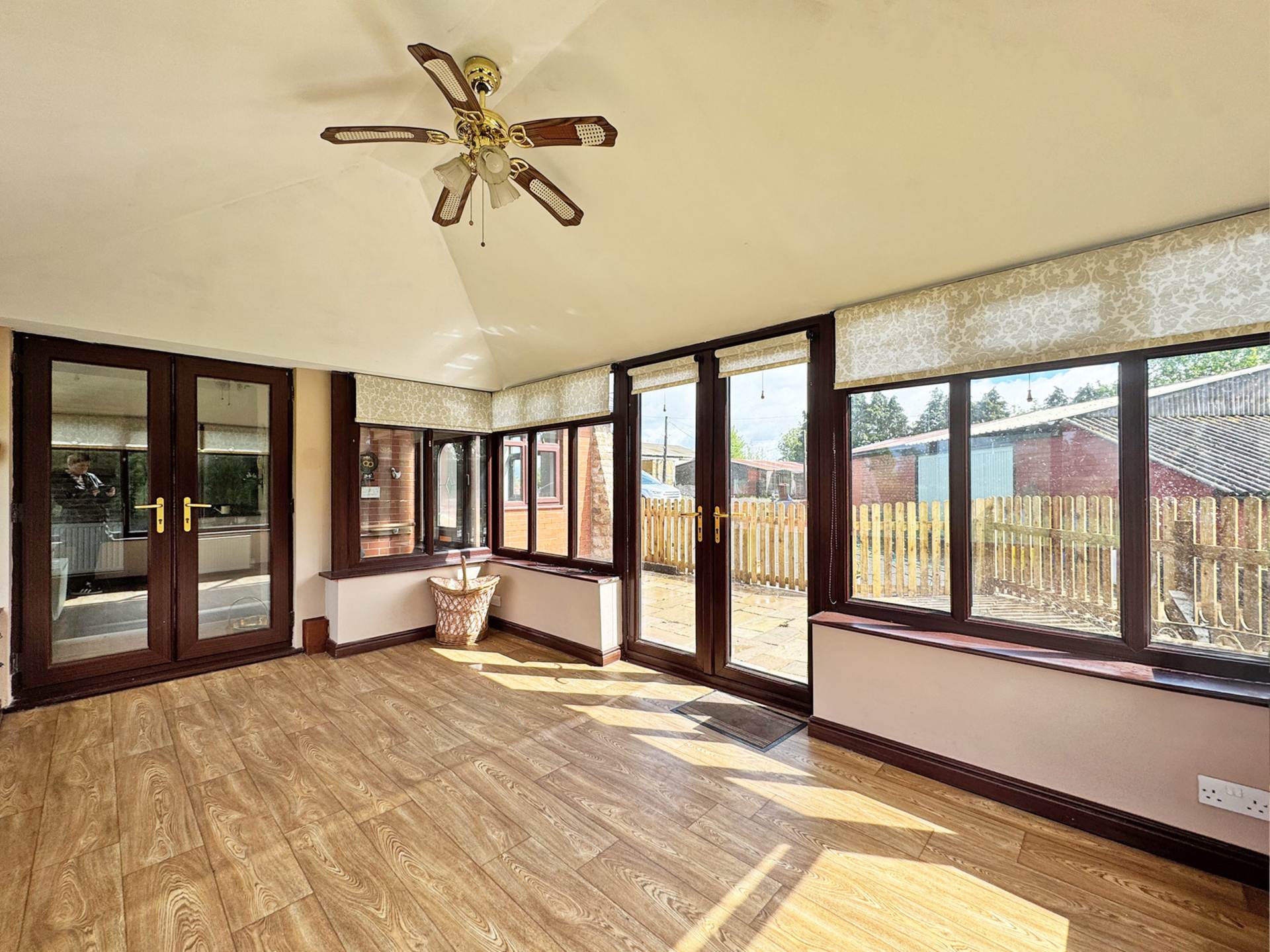 Thornham Road, Royton, Image 8