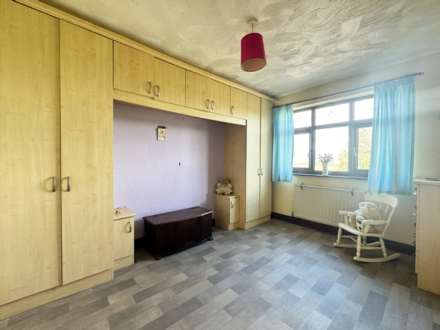 Thornham Road, Royton, Image 14
