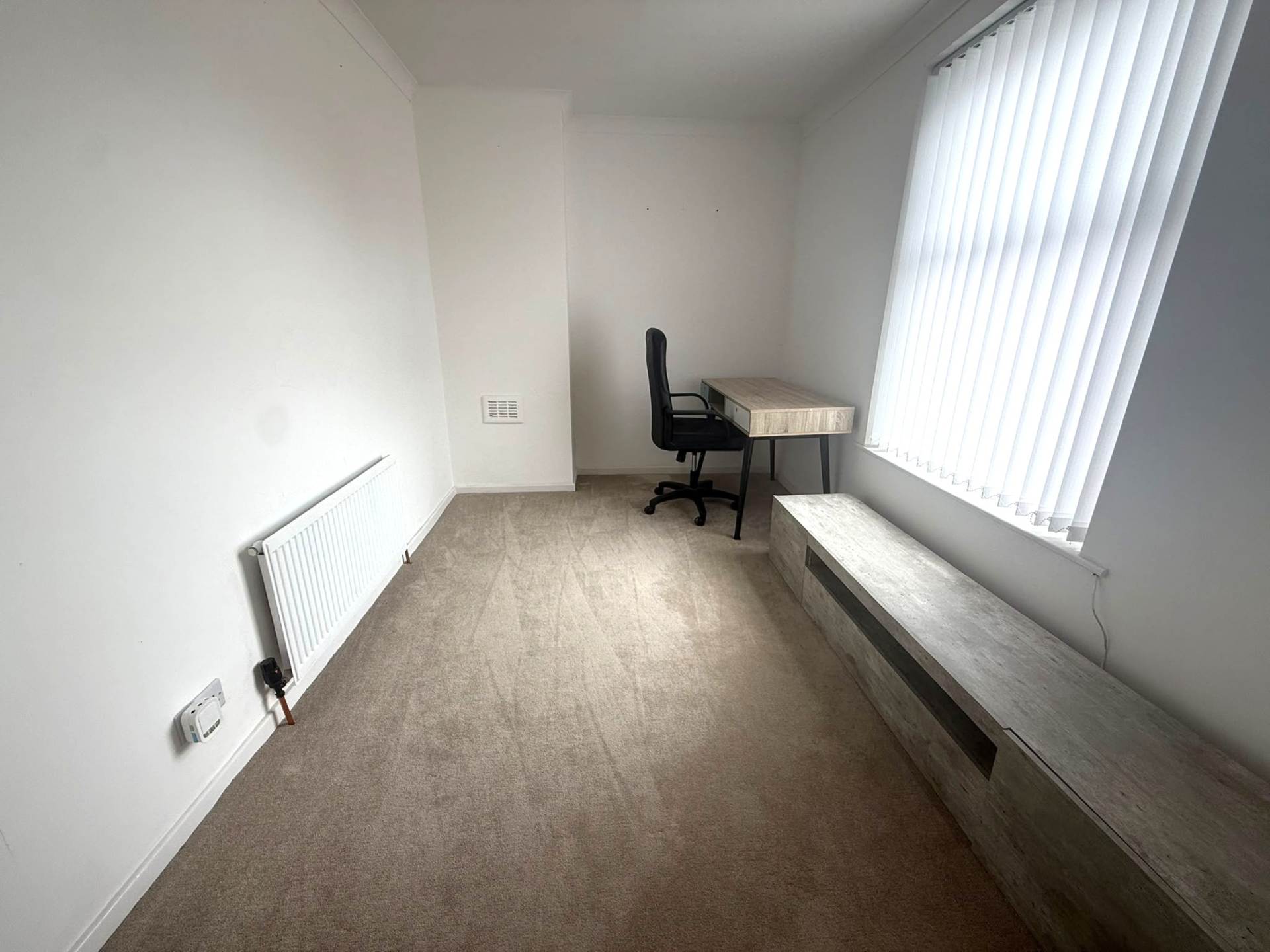 Shaw Road, Royton, Image 9