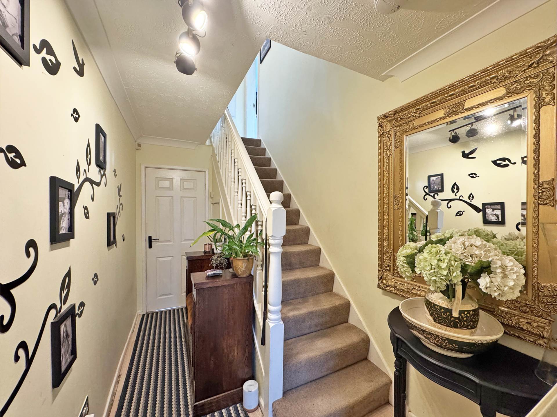 Highfield Drive, Royton, Image 9