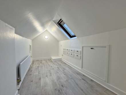 King Street, Delph, Image 18