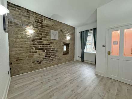 King Street, Delph, Image 2