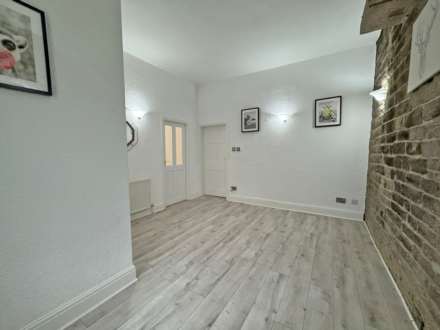 King Street, Delph, Image 3