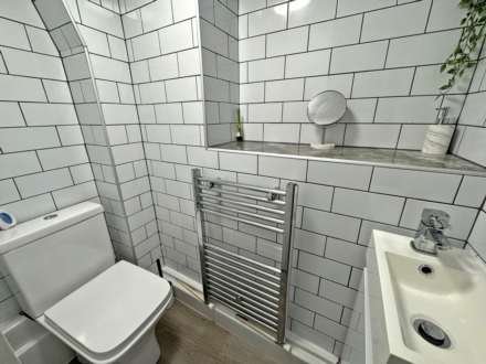 King Street, Delph, Image 9