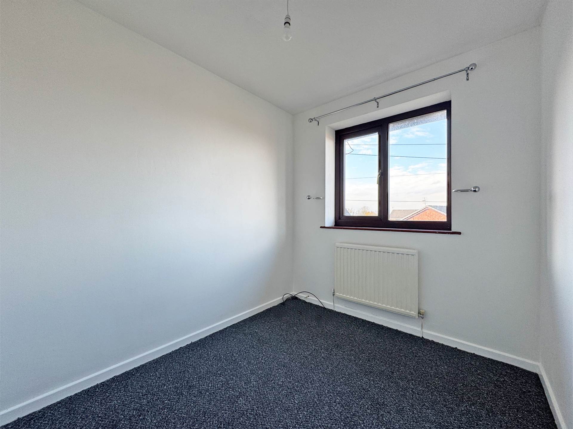 Oldham Road, Royton, Image 7